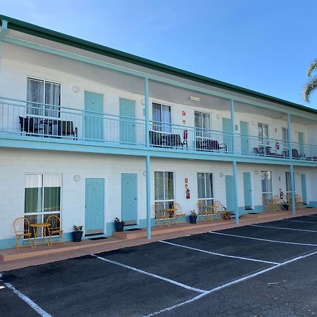 Central Point Motel Mount Isa Exterior photo