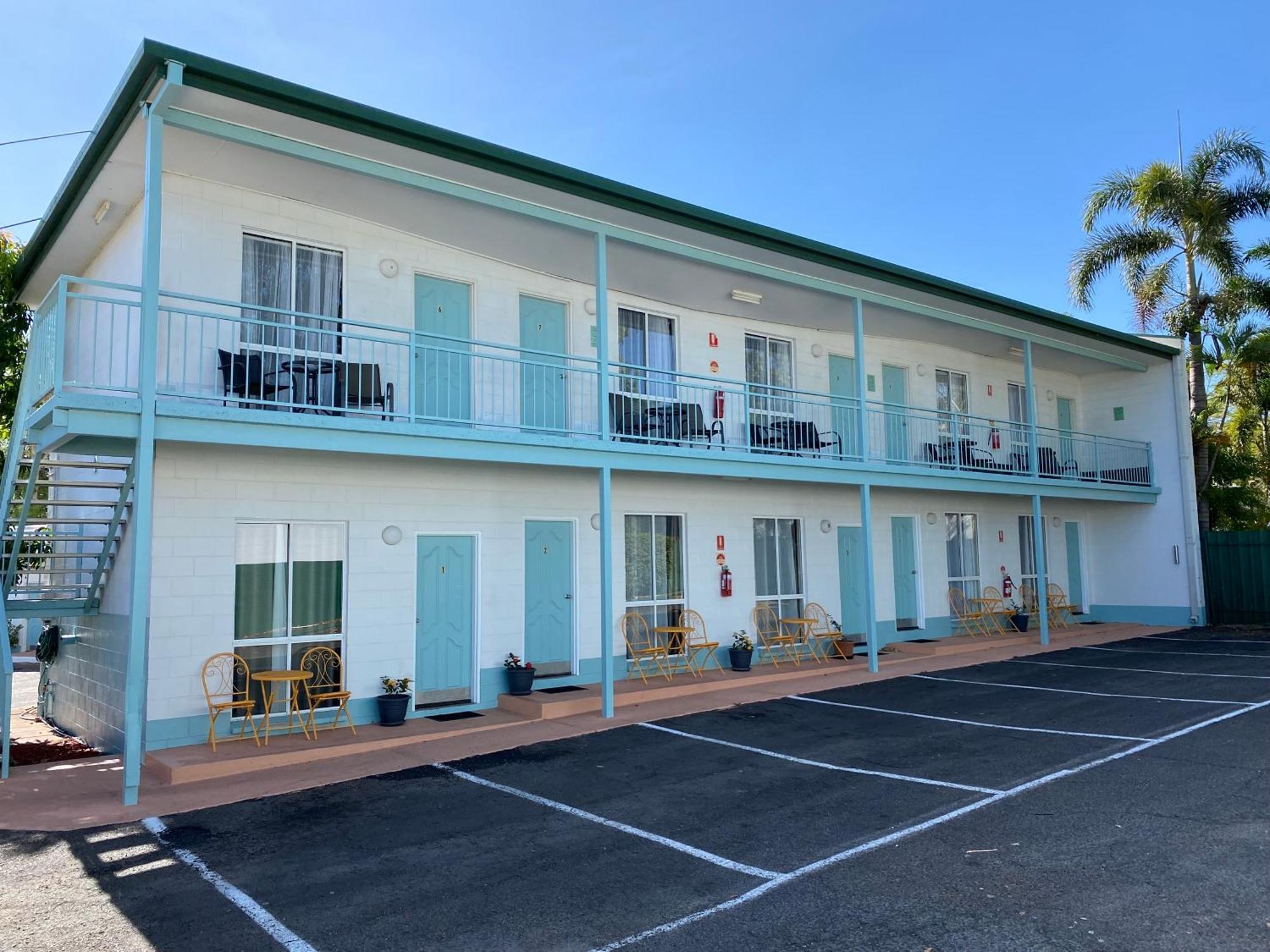 Central Point Motel Mount Isa Exterior photo